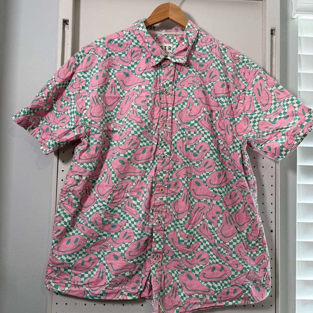VSTR Premium Happy Face Button-Up Shirt Mens Pink‎ and Green Short Sleeve - 2XL